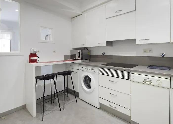 Frente A La Concha Con Terraza- Marina 4 * San Sebastián